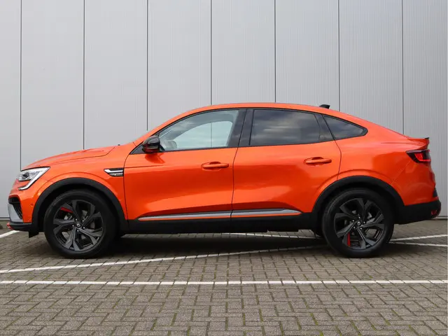 Renault Arkana Hybrid 145 R.S. Line 2022 Hybride Benzine 25