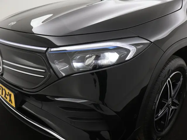 Mercedes-Benz EQA 250 AMG Line 67 kWh 2023 Elektrisch 30