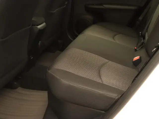 Toyota Prius 1.8 Active 2018 Hybride Benzine 44
