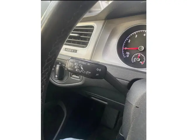 Volkswagen Golf Variant 1.0 TSI Trendline 2016 Benzine 23