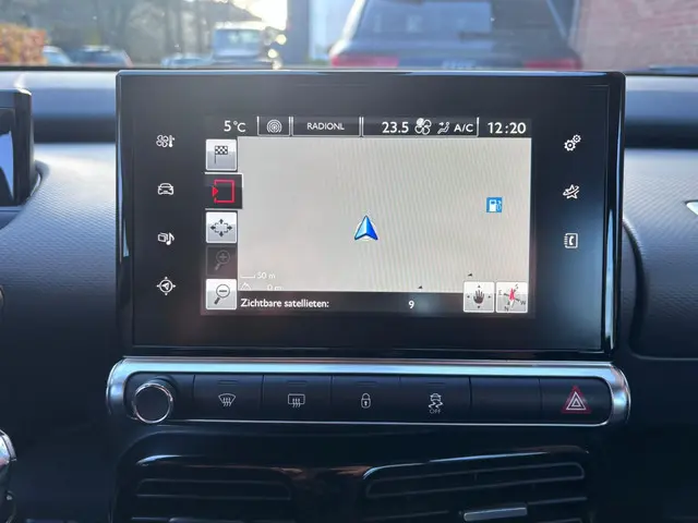 Citroën C4 Cactus 1.2 PureTech Business 2015 Benzine 34