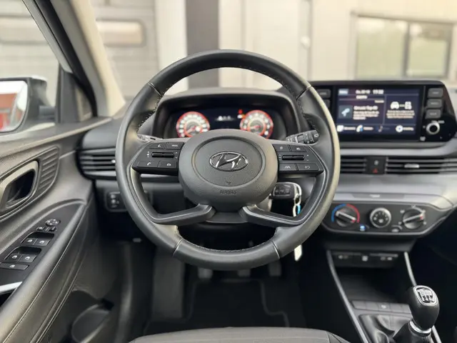 Hyundai i20 1.2 MPI Comfort 2024 Benzine 14