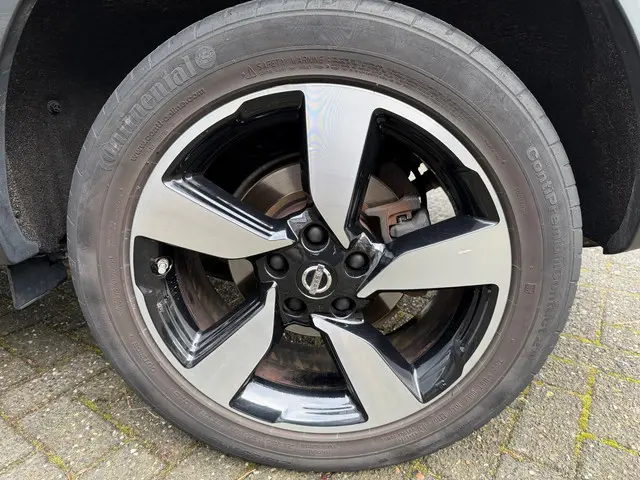 Nissan QASHQAI 1.2 N-Connecta Automaat 2016 Benzine 8