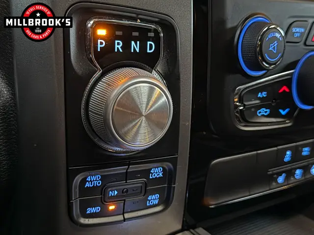 Dodge Ram 1500 Sport 5.7 V8 2018 LPG/Gas 16