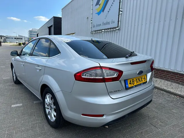 Ford Mondeo 1.6 EcoBoost Trend 2012 Benzine 4