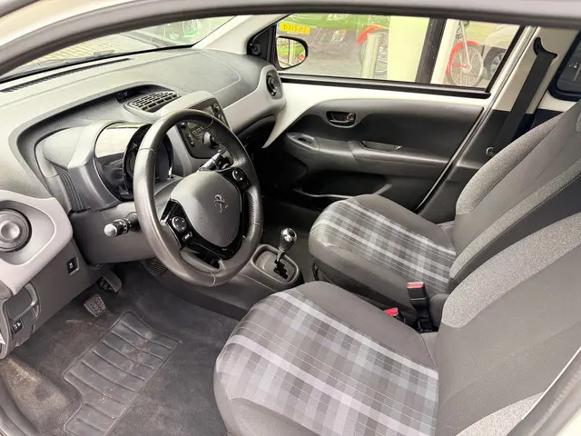 Peugeot 108 1.0 e-VTi Active 2019 Benzine 4