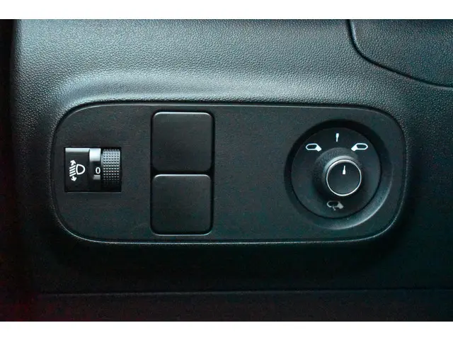 Citroën C3 PureTech 83 Feel Edition 2023 Benzine 17