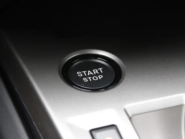 Peugeot 308 SW HYBRID 145 GT 2025 Hybride Benzine 32