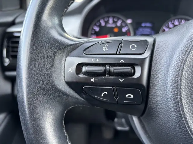 Kia Stonic 1.0 T-GDi DynamicPlusLine 2019 Benzine 17