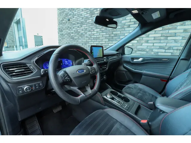 Ford Kuga 2.5 PHEV ST-Line X 2021 Hybride Benzine 5