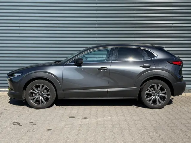 Mazda CX-30 2.0 e-SkyActiv-X M Luxury 180pk 2020 Benzine 2
