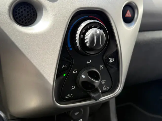 Peugeot 108 1.0 e-VTi Envy AIRCO|5-DEURS 2017 Benzine 8