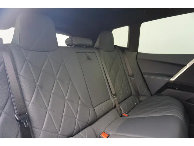 BMW iX xDrive50 2021 Elektrisch 9