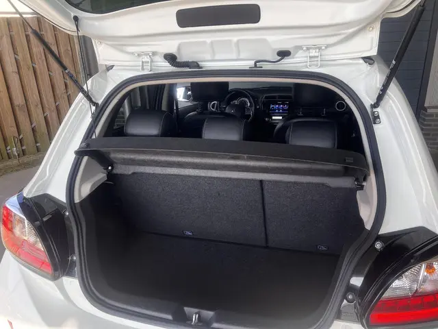 Mitsubishi Space Star 1.2 Instyle 2023 Benzine 26