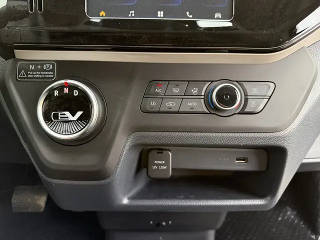Maxus eDeliver3 50kWh 122PK 2022 Elektrisch 21
