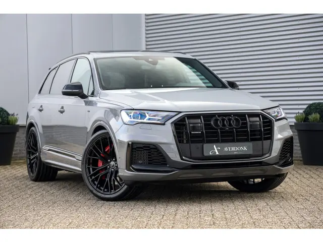 Audi Q7 55 TFSI e quattro S-Line 2022 Hybride Benzine 8