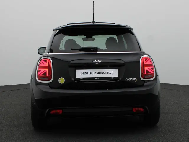 MINI Electric Yours 2023 Elektrisch 5