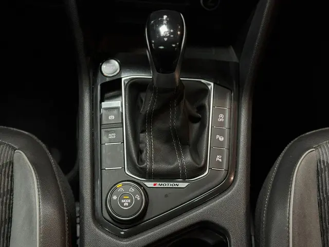 Volkswagen Tiguan 2.0|TDI|4Motion|PANO|HUD 2022 Diesel 18