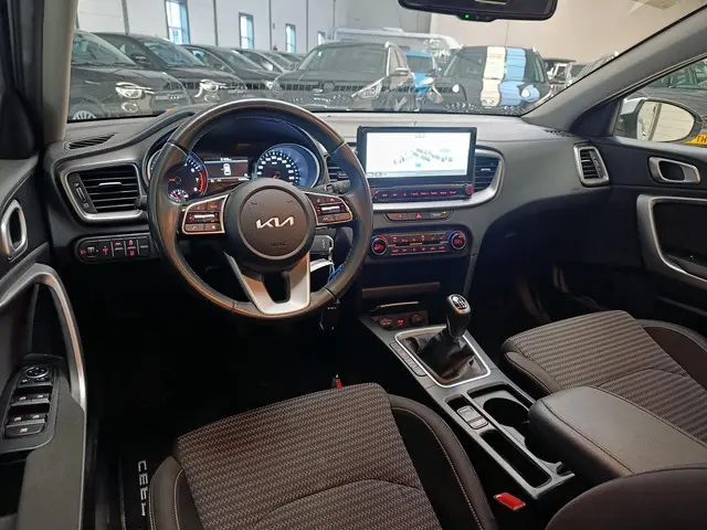 Kia Ceed Sportswagon 1.0 T-GDi DynamicLine 2022 Benzine 6