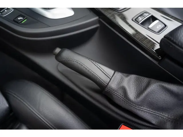BMW 4 Serie Cabrio Alpina B4 S Bi Turbo 2018 Benzine 42