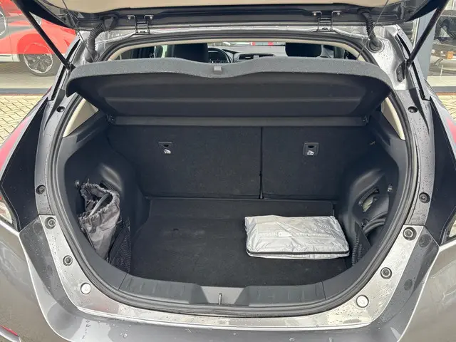 Nissan Leaf N-Connecta 40 kWh 2021 Elektrisch 33