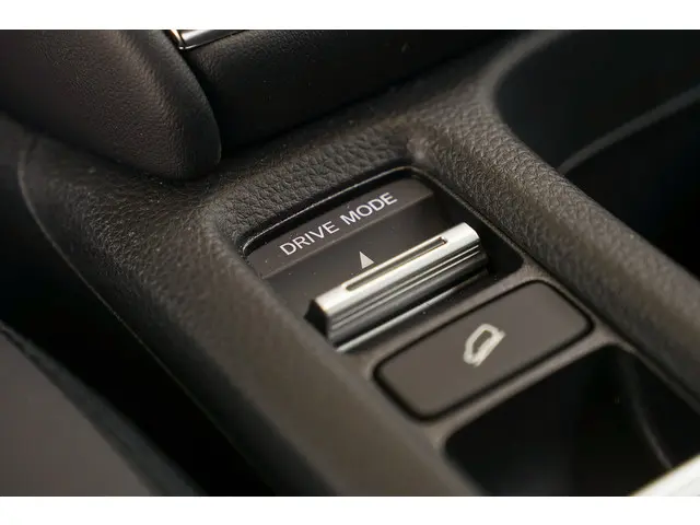 Honda HR-V 1.5i e:HEV ADVANCE 2023 Hybride Benzine 19