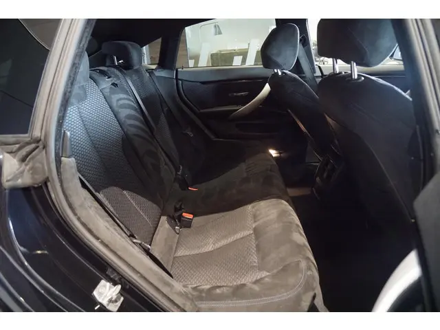 BMW 4 Serie Gran Coupé 418i Executive 2017 Benzine 22