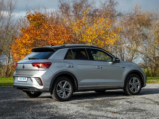 Volkswagen T-Roc 1.5 R-Line 2025 Benzine 21
