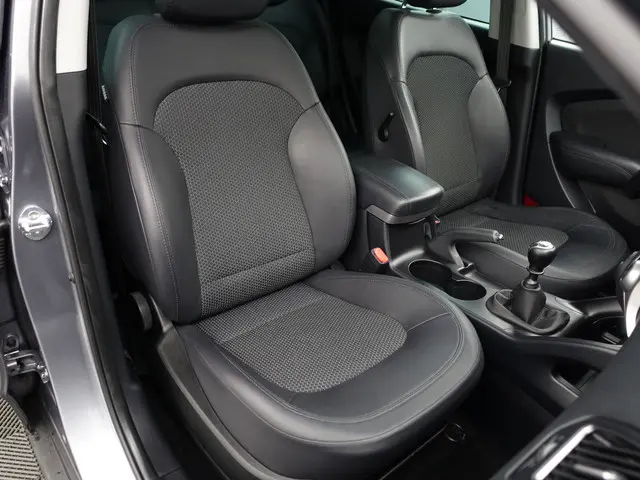 Hyundai ix35 1.6i GDI Style- 2013 Benzine 22
