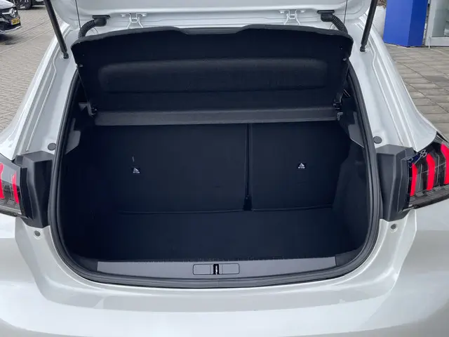 Peugeot e-208 EV GT 350 50 kWh 2020 Elektrisch 10