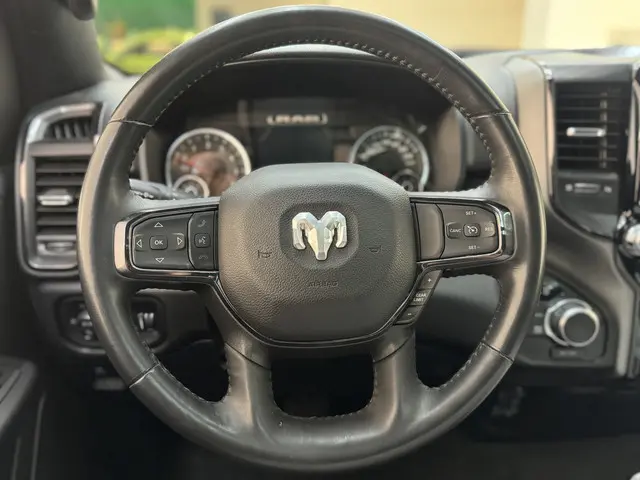 Dodge Ram Pick-Up 1500 5.7 V8 4x4 BTS 6 ZITS! 2024 LPG/Gas 8