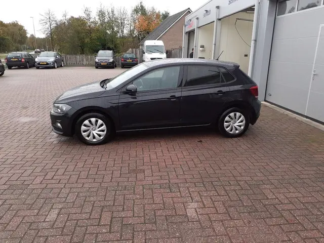 Volkswagen Polo 1.0 MPI Comfortline 2019 Benzine 4