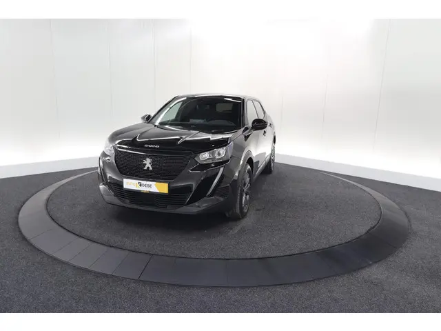Peugeot 2008 PureTech 130 Active 2023 Benzine 66