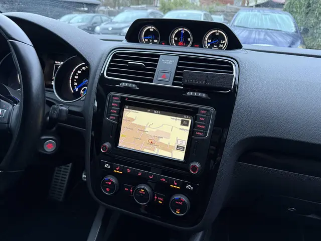 Volkswagen Scirocco 2.0 R 2016 Benzine 15