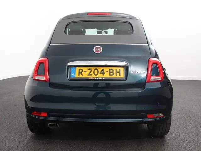 Fiat 500C 1.0 Hybrid Lounge Plus 2021 Benzine 6