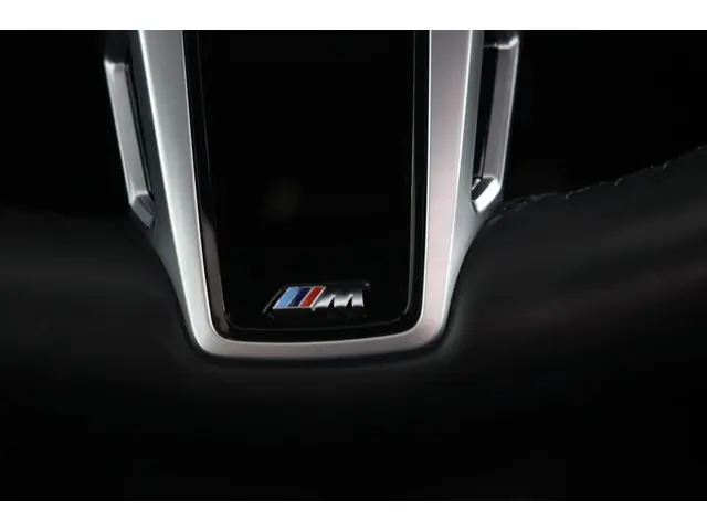 BMW iX1 xDrive30 Launch Edition 67 kWh 2023 Elektrisch 50