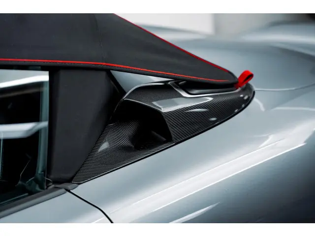 Porsche 718 Spyder RS 2024 Benzine 49