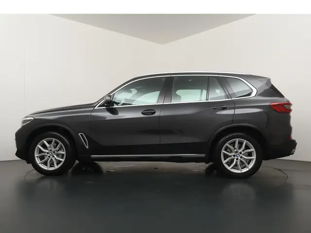 BMW X5 xDrive30d High Executive 2019 Diesel 12
