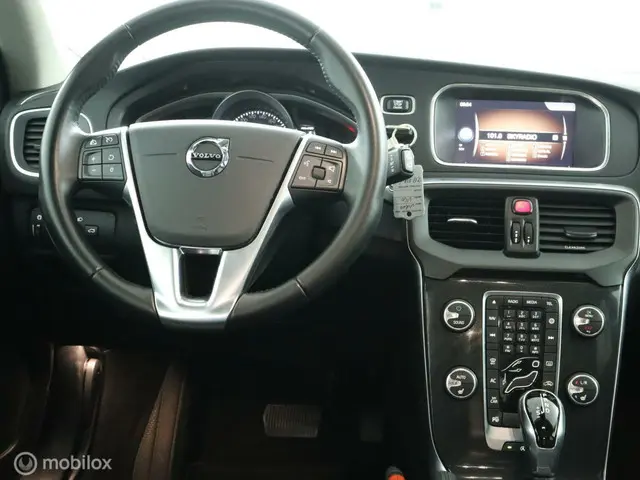 Volvo V40 Cross Country 1.5 T3 Polar+ Luxury 2019 Benzine 13