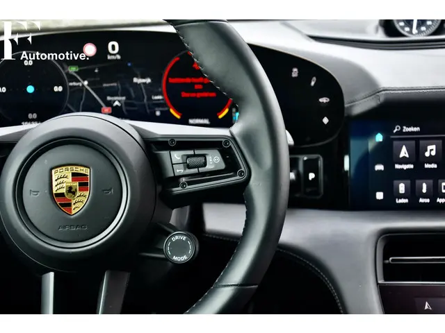 Porsche Taycan Turbo |ACC|PANO|BOSE|BTW Auto 2021 Elektrisch 31