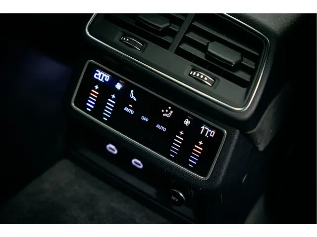 Audi RS6 RS 6 TFSI quattro 2022 Hybride Benzine 19