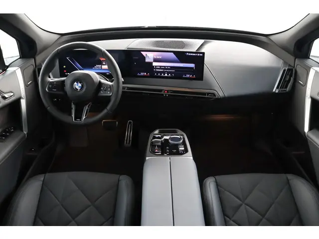 BMW iX xDrive45 2026 Elektrisch 4
