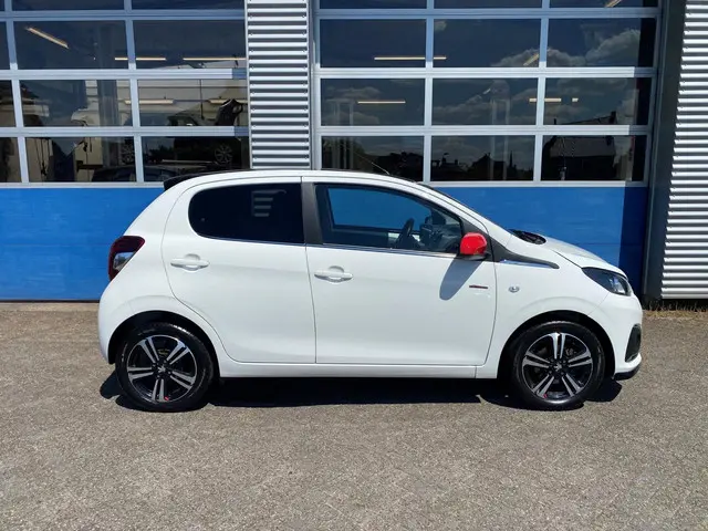 Peugeot 108 1.0 e-VTi GT-Line 2019 Benzine 2