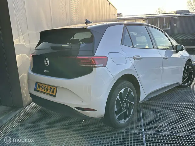 Volkswagen ID.3 Style 45 kWh 2021 Elektrisch 9