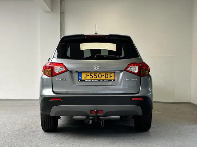 Suzuki Vitara 1.6 Exclusive 2015 Benzine 11