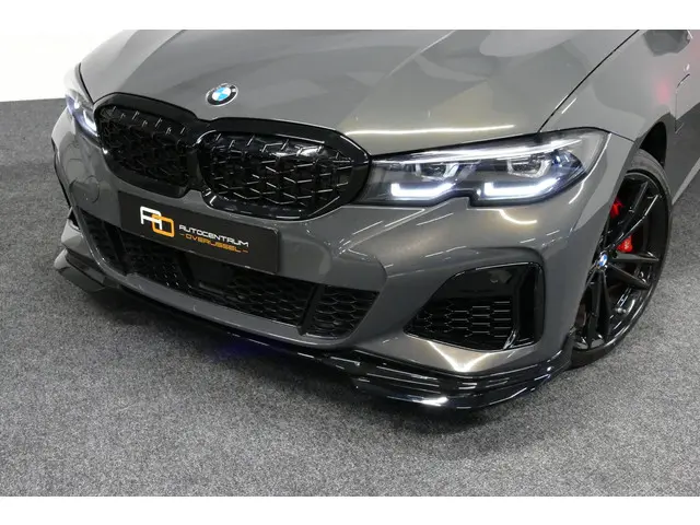 BMW 3 Serie 330e xDrive M Sport 2021 Hybride Benzine 42