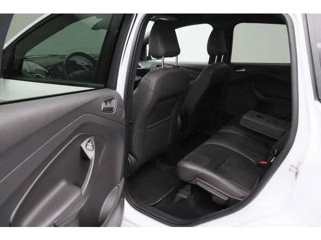 Ford Kuga 1.5 EcoBoost ST Line 2017 Benzine 33