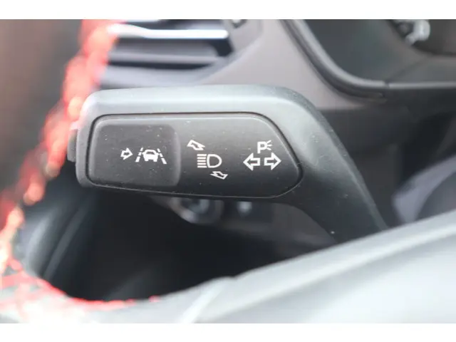Ford Focus 1.0 EcoBoost ST Line Business 2018 Benzine 15