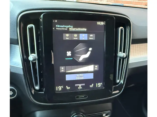 Volvo XC40 1.5 T3 Momentum Aut. 2020 Benzine 15