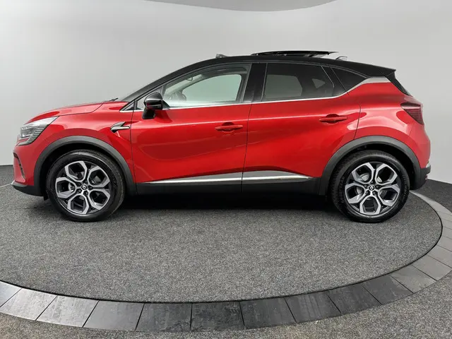 Renault Captur 1.0 TCe 90 techno 2024 Benzine 16